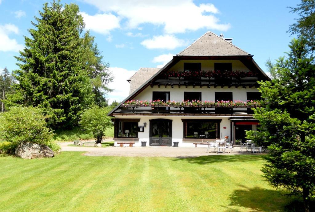 Гостевой дом Gaestehaus Behabuehl Фельдберг