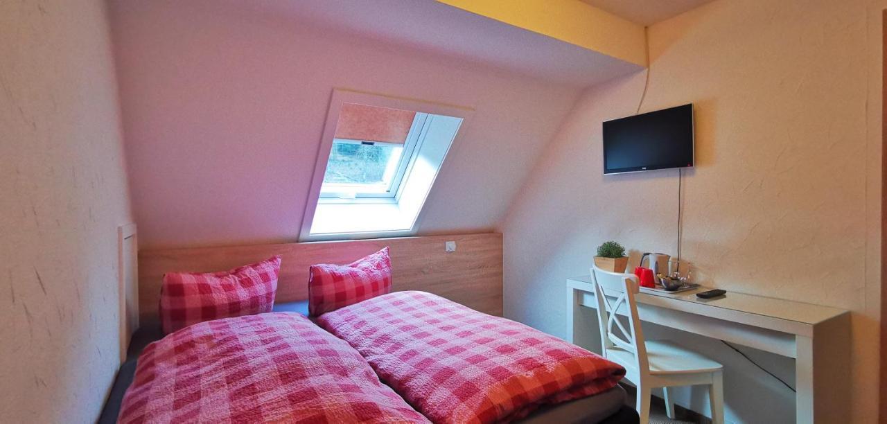 Affittacamere Gaestehaus Behabuehl 3*